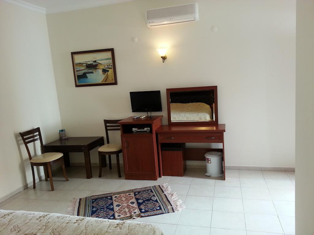 Bacahan Hotel Altınoluk Rom bilde