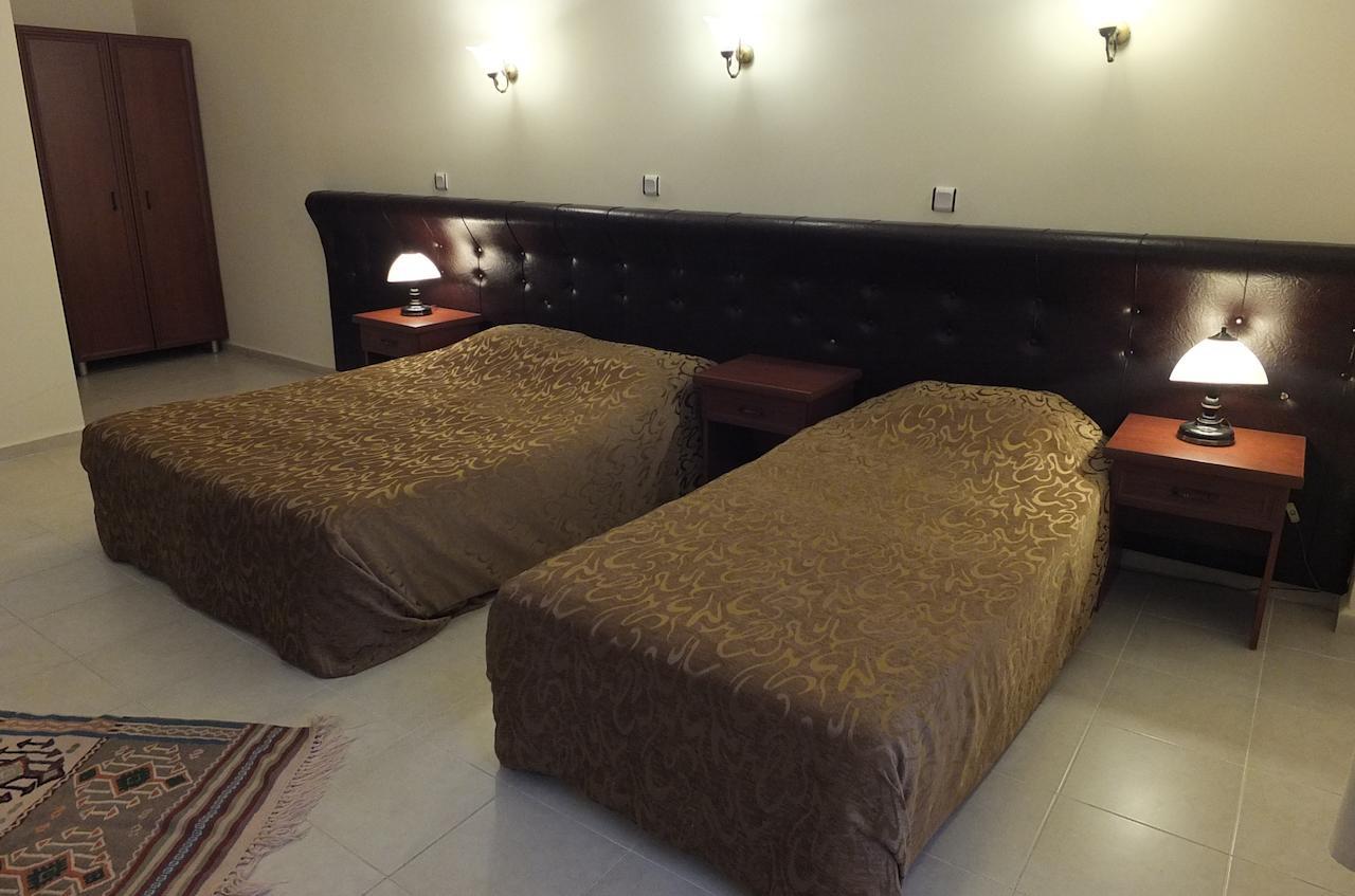 Bacahan Hotel Altınoluk Rom bilde